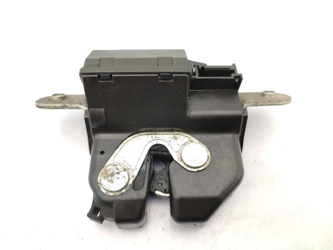 Serrure de coffre FIAT GRANDE PUNTO Diesel