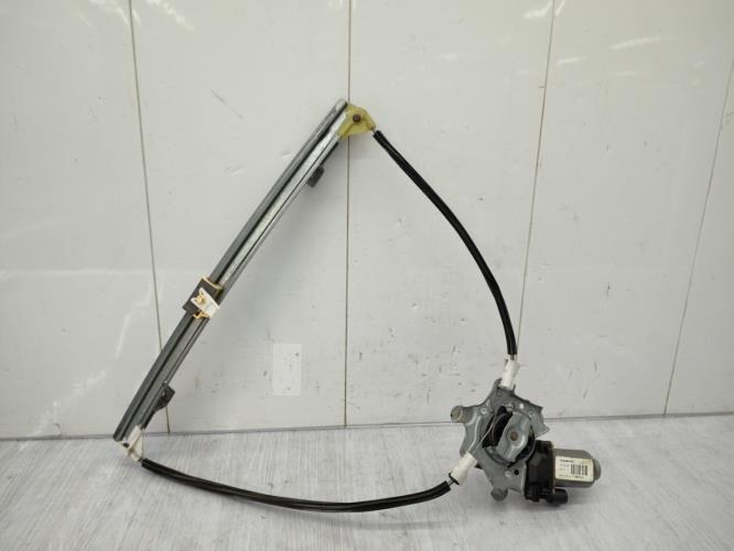 Leve vitre electrique avant droit RENAULT CLIO 2 PHASE 1
