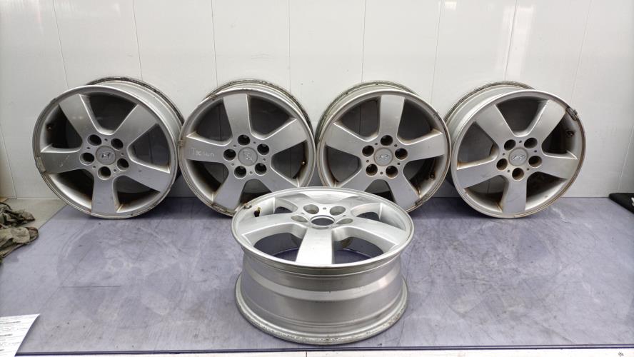 Jeu de 4 jantes  HYUNDAI TUCSON 1 Diesel