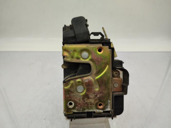 Serrure avant droit VOLKSWAGEN GOLF 3 Diesel