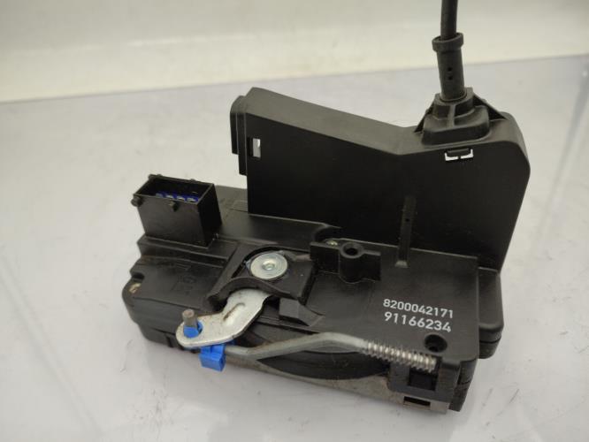 Serrure avant droit RENAULT TRAFIC 2 PHASE 2 Diesel