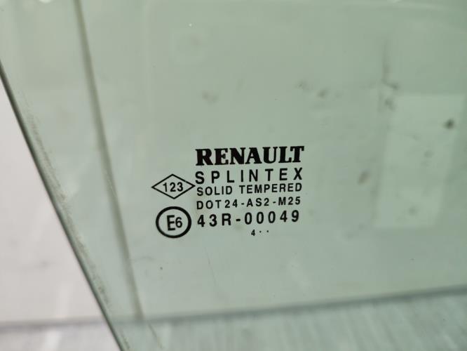 Vitre avant droit RENAULT SCENIC 2 PHASE 1 Diesel