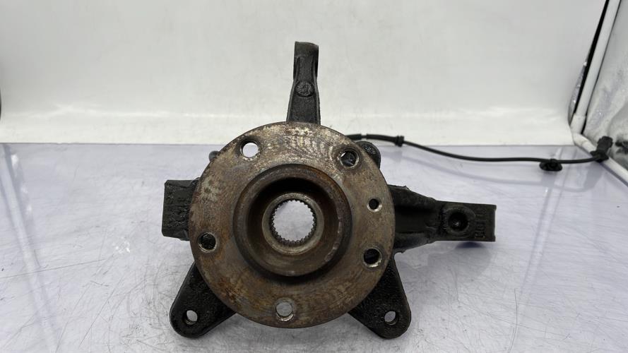 Fusee avant droit RENAULT KANGOO 2 PHASE 2 Diesel
