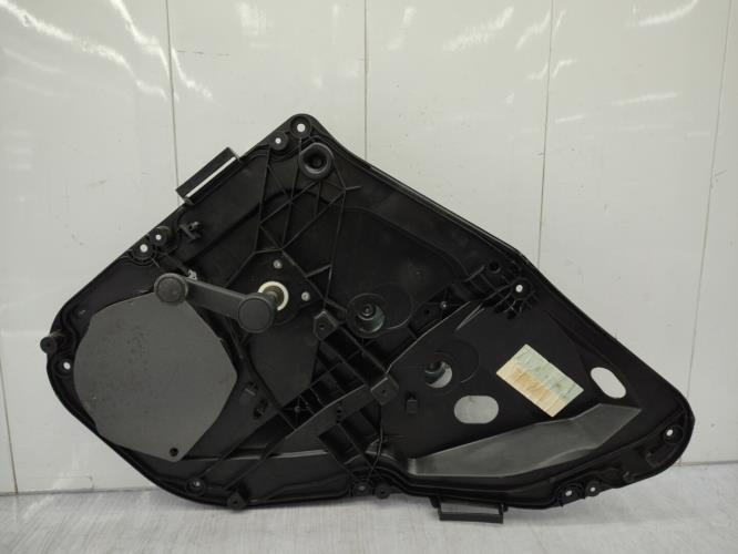 Leve vitre mecanique arriere droit FORD FIESTA 6 PHASE 1