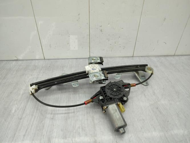 Leve vitre electrique avant droit FORD FIESTA 5 PHASE 1 Diesel