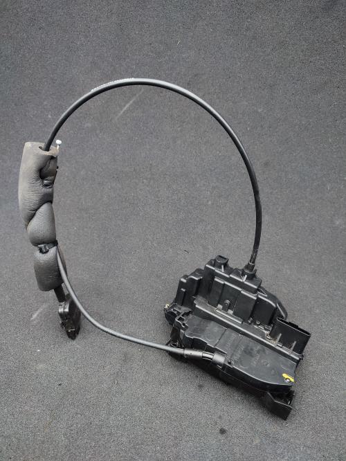 Serrure arriere droit RENAULT SCENIC 3 PHASE 1 Diesel