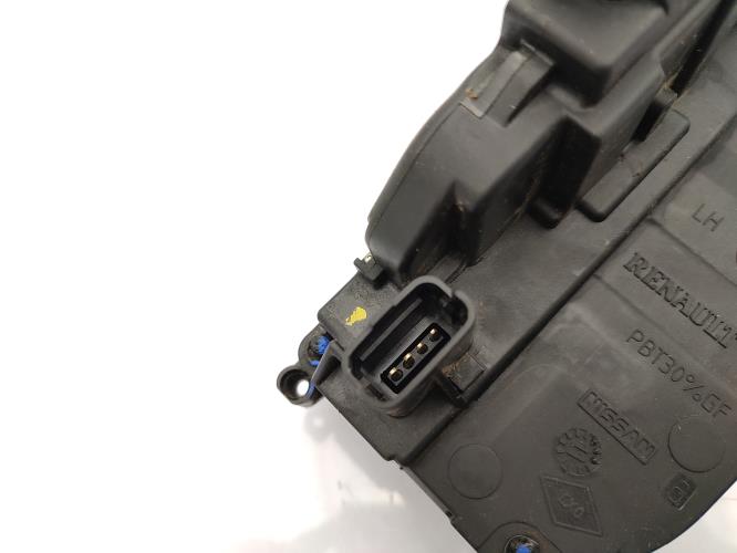 Serrure avant gauche RENAULT CLIO 3 PHASE 2 Diesel