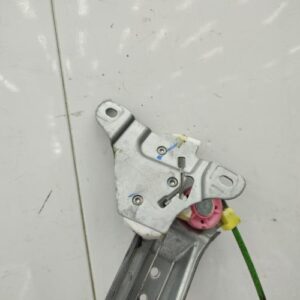Leve vitre electrique avant droit OPEL CORSA D PHASE 2 Diesel