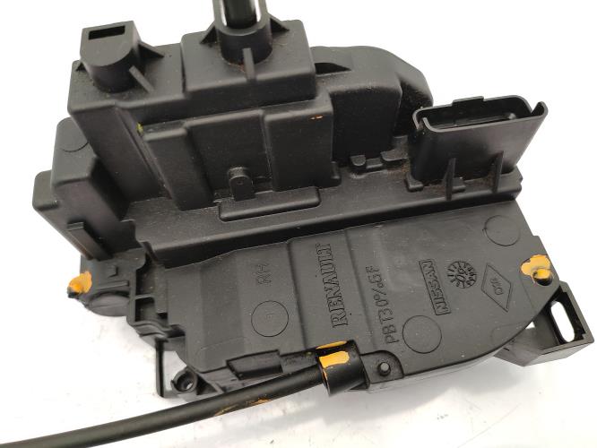 Serrure arriere droit RENAULT MEGANE 3 PHASE 1 Diesel