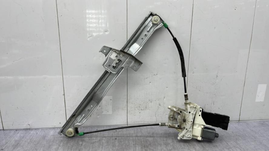 Leve vitre electrique avant gauche PEUGEOT 407 PHASE 1 BREAK Diesel