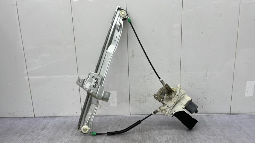 Leve vitre electrique avant droit PEUGEOT 407 PHASE 1 BREAK Diesel