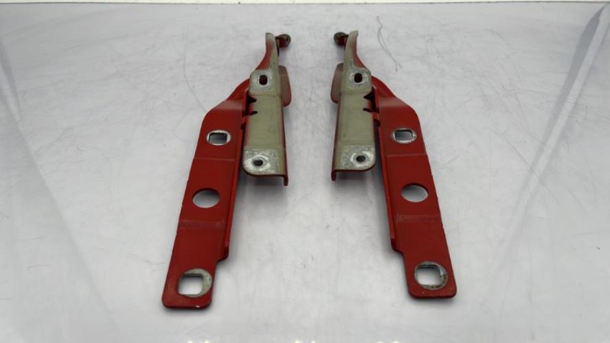 Charniere de capot CITROEN C4 CACTUS Diesel