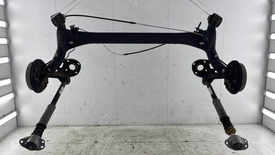 Train arriere complet VOLKSWAGEN POLO 5 PHASE 1 Essence