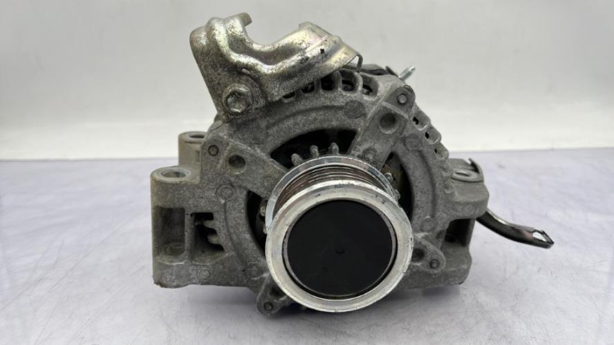 Alternateur TOYOTA RAV4 3 PHASE 3 Diesel