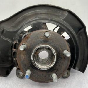 Fusee avant droit TOYOTA RAV4 3 PHASE 3 Diesel