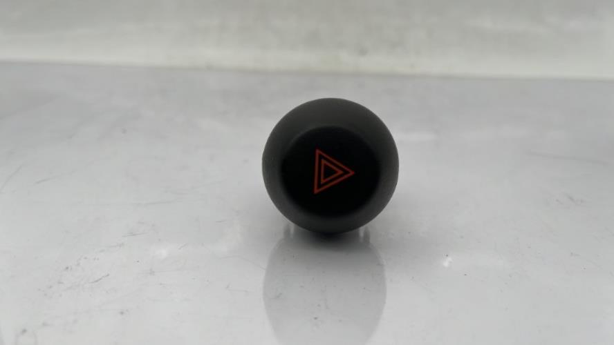 Bouton de warning TOYOTA RAV4 3 PHASE 3 Diesel