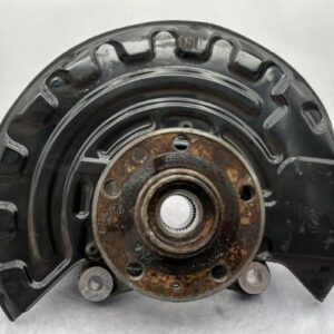 Fusee avant gauche VOLKSWAGEN PASSAT 6 Essence