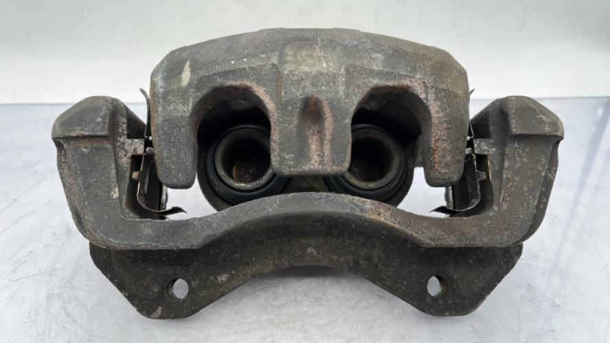 Etrier avant droit (freinage) PEUGEOT 4007 Diesel