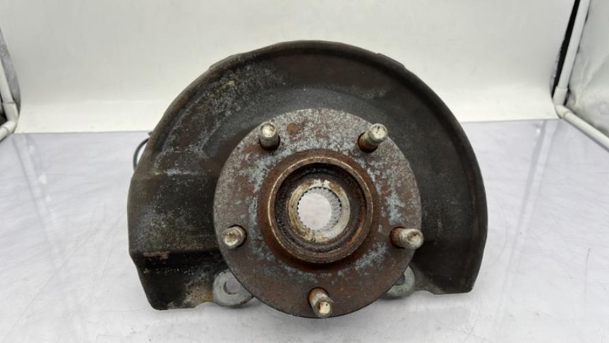 Fusee avant droit PEUGEOT 4007 Diesel