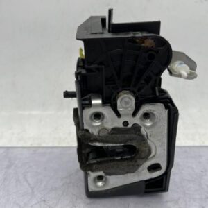 Serrure arriere gauche DACIA SANDERO 3 Essence
