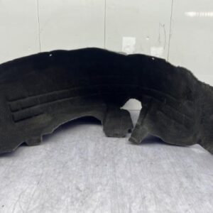 Pare boue arriere gauche FORD FIESTA 6 PHASE 2 Essence