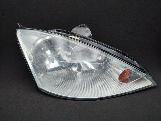 Optique avant principal droit (feux)(phare) FORD FOCUS 1 Diesel