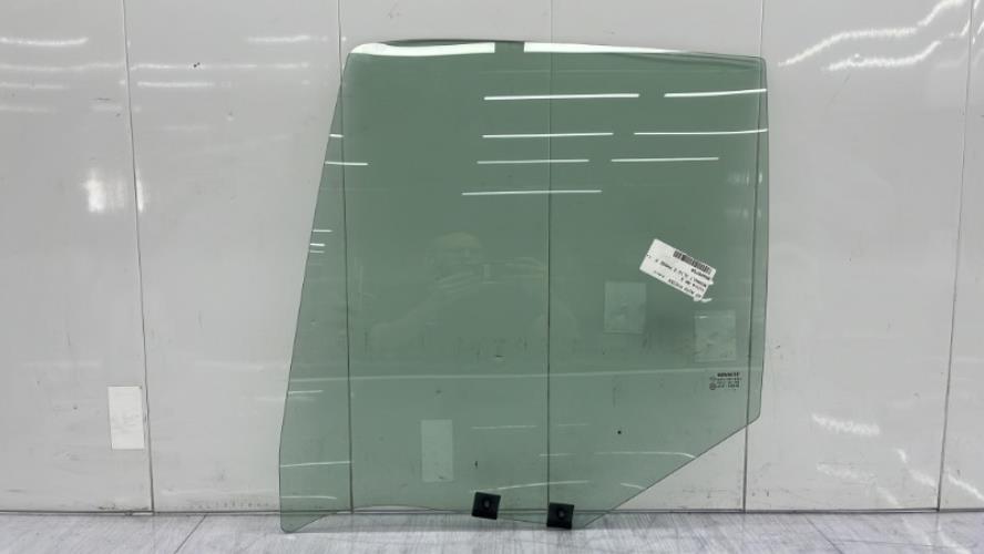Vitre arriere gauche RENAULT CLIO 2 PHASE 2 Diesel