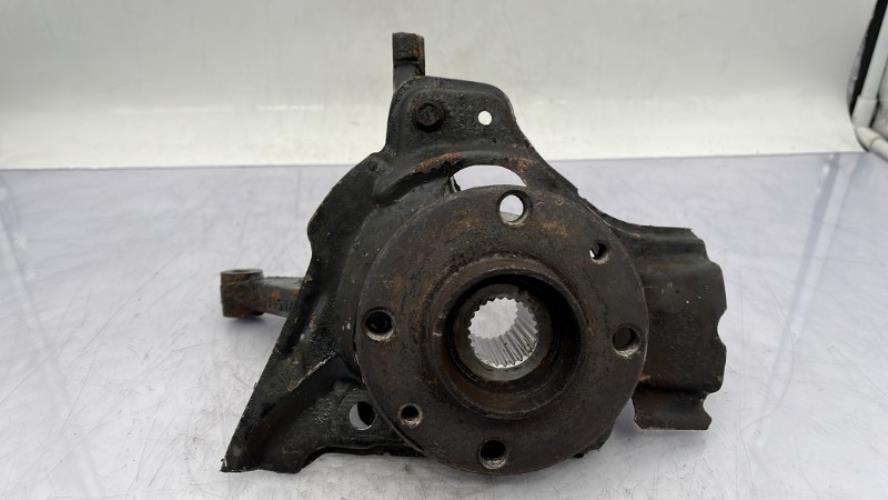 Fusee avant gauche FIAT PUNTO 2 PHASE 1 Diesel