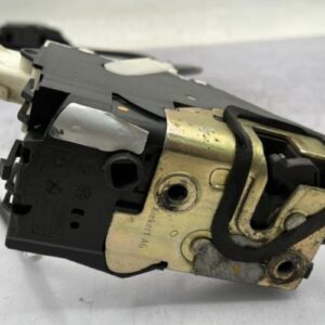 Serrure avant droit PEUGEOT 407 PHASE 1 Diesel