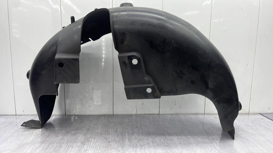 Pare boue arriere gauche RENAULT CLIO 5 PHASE 1 Essence/Hybride