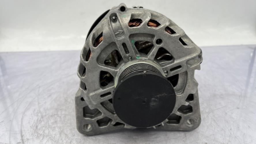 Alternateur RENAULT CLIO 5 PHASE 1 Essence/Hybride