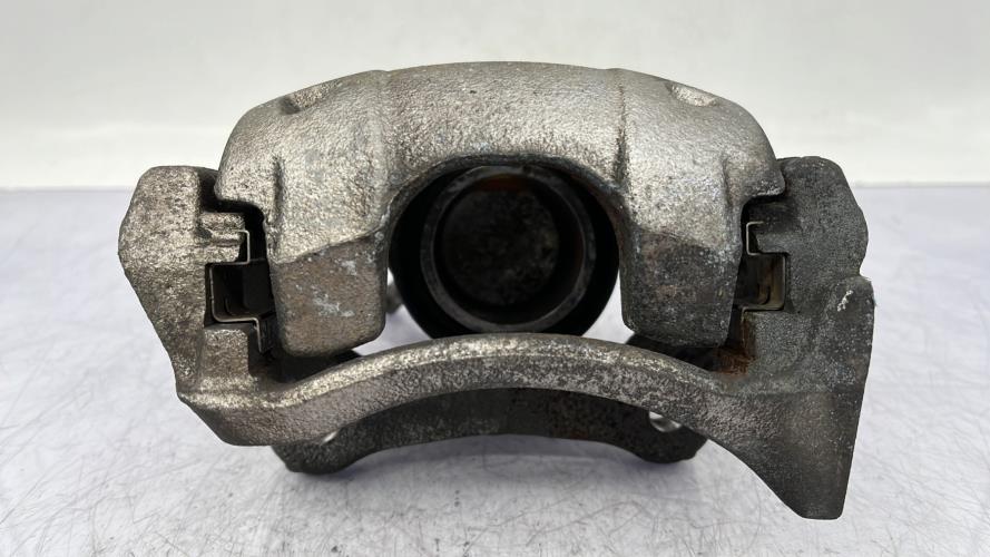 Etrier avant droit (freinage) RENAULT CLIO 5 PHASE 1 Essence/Hybride