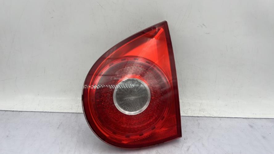 Feu arriere secondaire droit (feux) VOLKSWAGEN GOLF 5 Essence