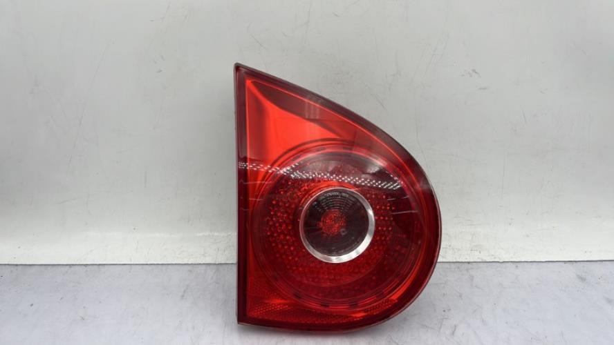 Feu arriere secondaire gauche (feux) VOLKSWAGEN GOLF 5 Essence