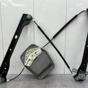 Leve vitre electrique avant gauche VOLKSWAGEN GOLF 5 Essence