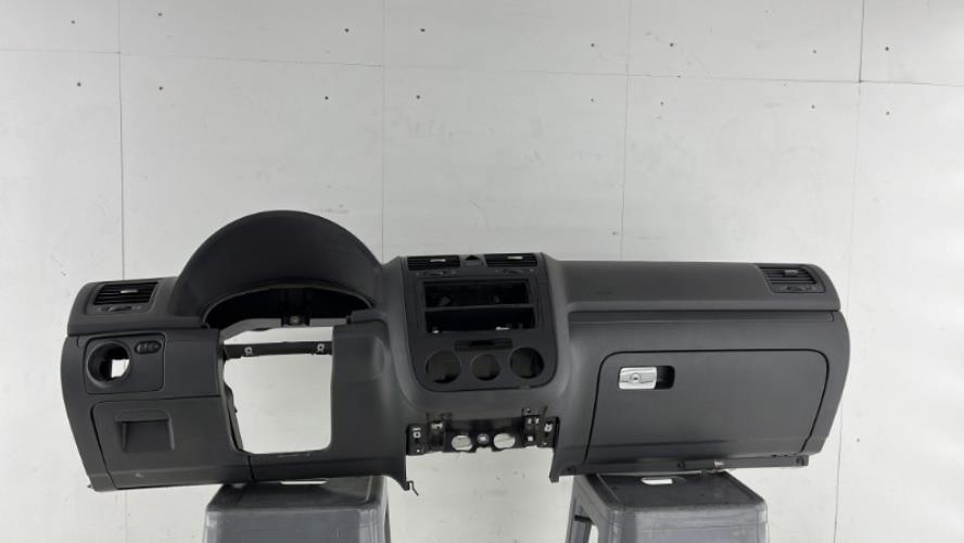 Tableau de bord VOLKSWAGEN GOLF 5 Essence