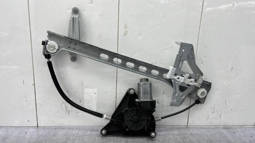 Leve vitre electrique avant gauche CITROEN C1 2 Essence