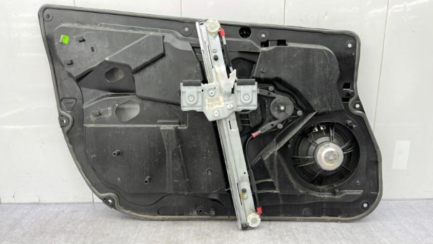 Leve vitre electrique avant droit FORD FIESTA 6 PHASE 1 Essence