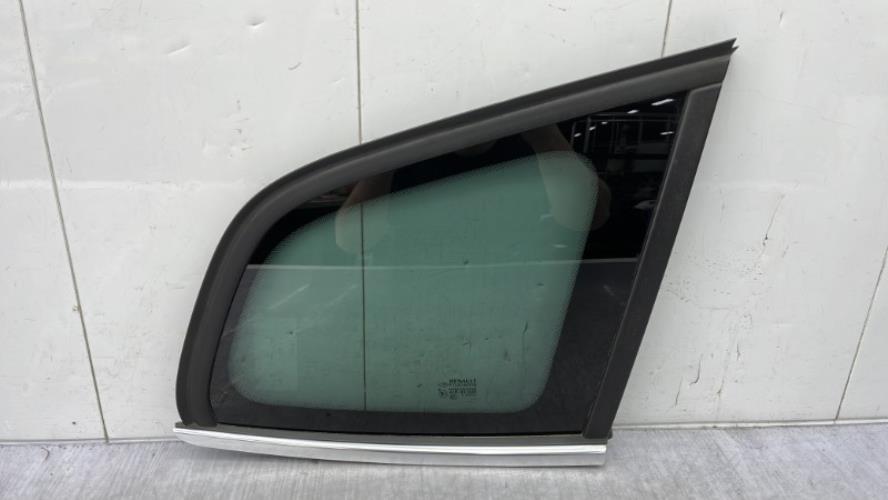 Custode arriere droit RENAULT LAGUNA 3 PHASE 2 BREAK Diesel