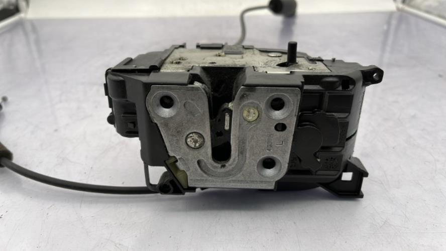 Serrure arriere gauche RENAULT SCENIC 3 PHASE 1 Diesel