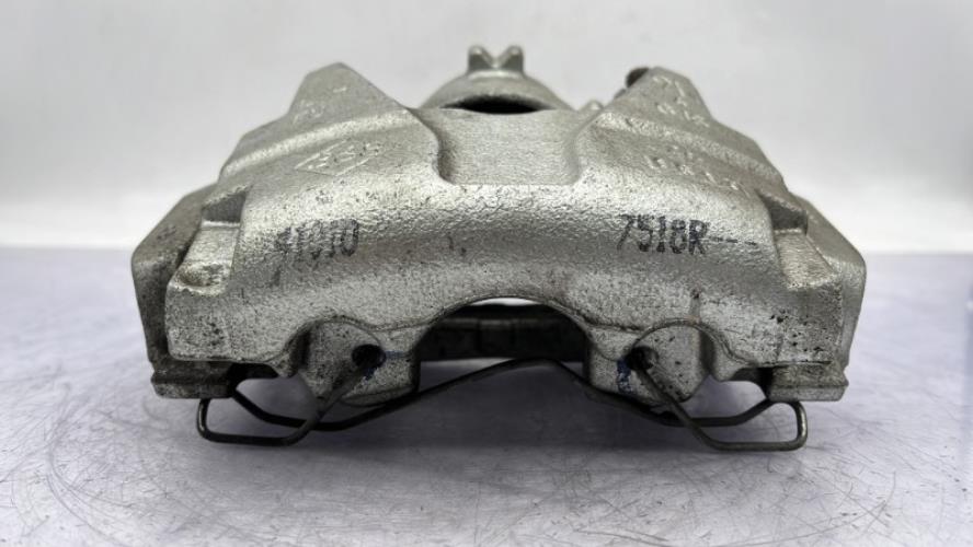 Etrier avant gauche (freinage) RENAULT CLIO 3 PHASE 2 Diesel
