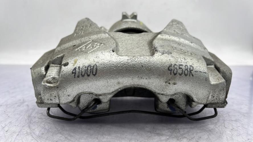 Etrier avant droit (freinage) RENAULT CLIO 3 PHASE 2 Diesel