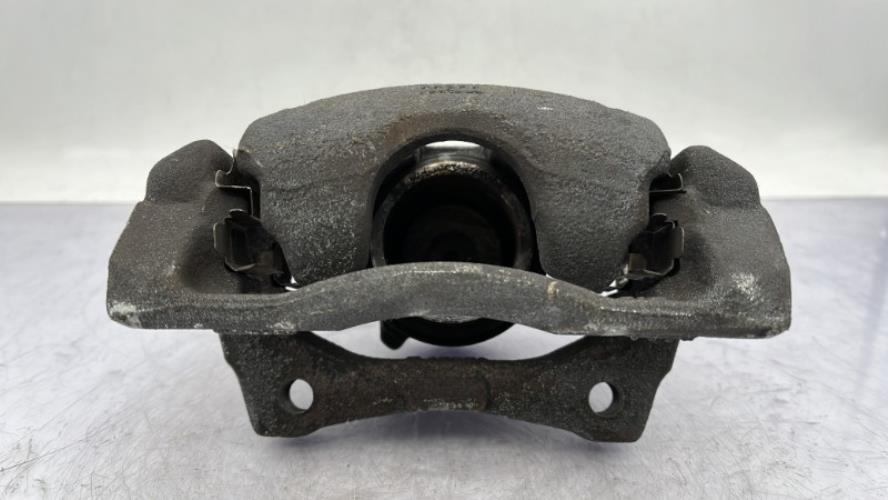 Etrier avant gauche (freinage) NISSAN MICRA 5 Essence