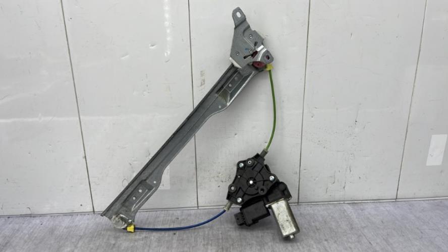 Leve vitre electrique avant droit OPEL CORSA D PHASE 1 Diesel