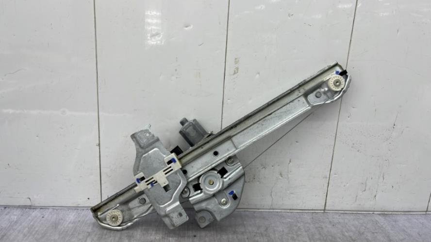 Leve vitre electrique avant droit PEUGEOT 2008 1 PHASE 1 Diesel