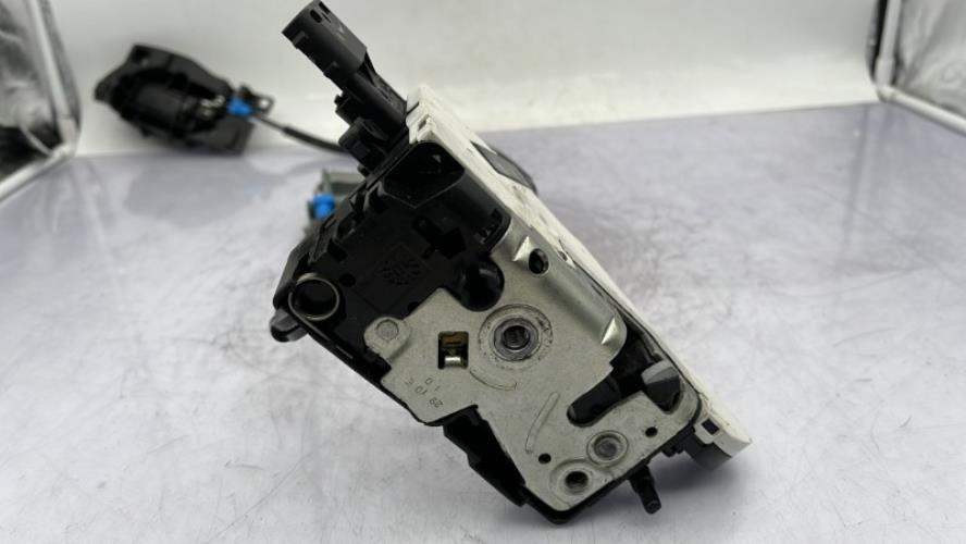 Serrure avant droit CITROEN C4 PICASSO 1 Diesel