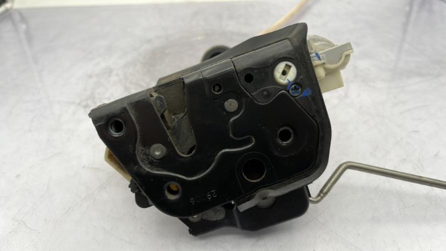 Serrure avant droit AUDI A3 2 PHASE 1 Diesel