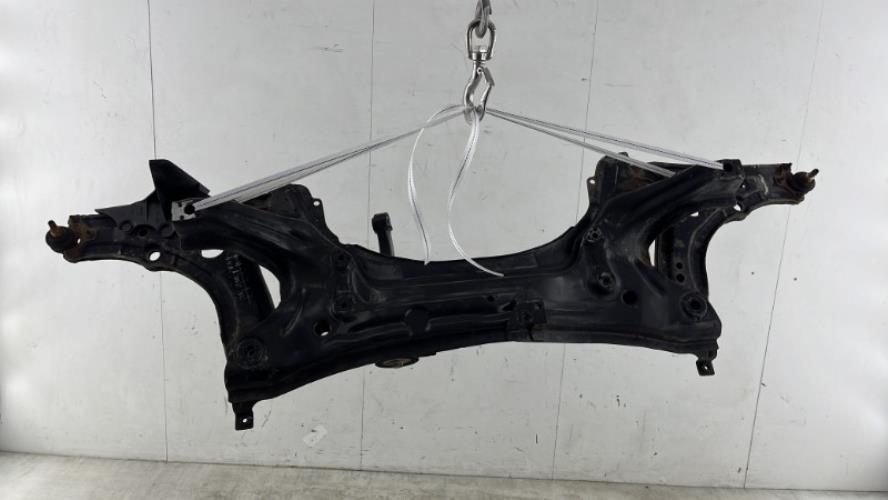 Berceau avant VOLKSWAGEN POLO 3 PHASE 1 Essence