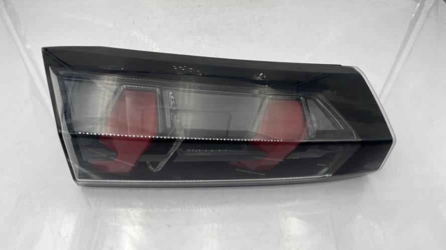 Feu arriere secondaire gauche (feux) PEUGEOT 2008 2 PHASE 1 Diesel