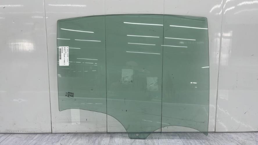 Vitre arriere droit RENAULT LAGUNA 3 PHASE 2 Diesel